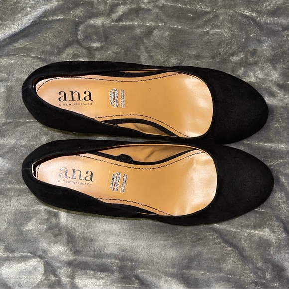 a.n.a. Black Micro Suede Wedges - Picture 4 of 7